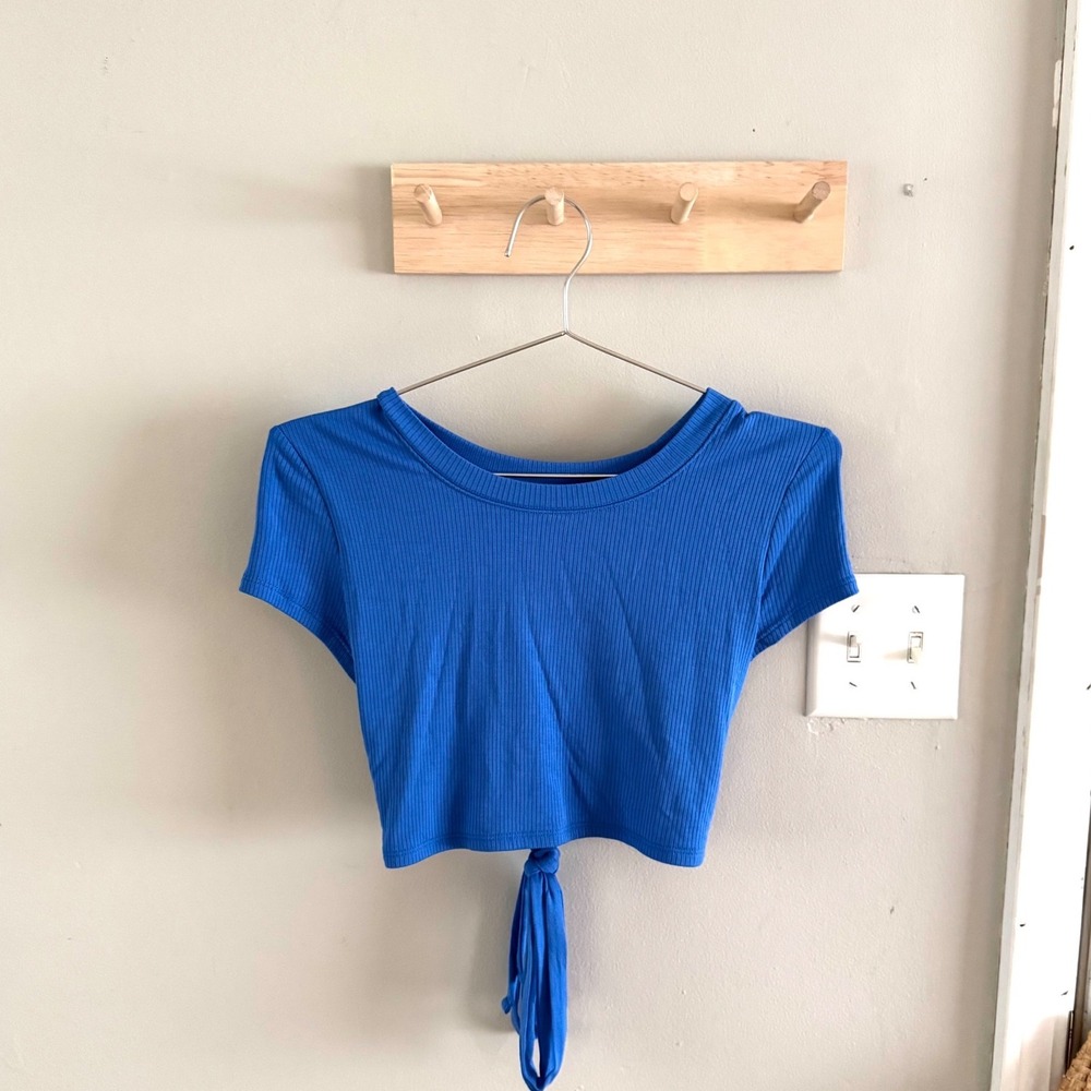 aerie offline tie-top